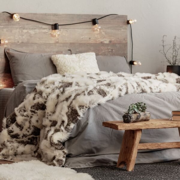 Cozy Styled Bed Pre-Owned